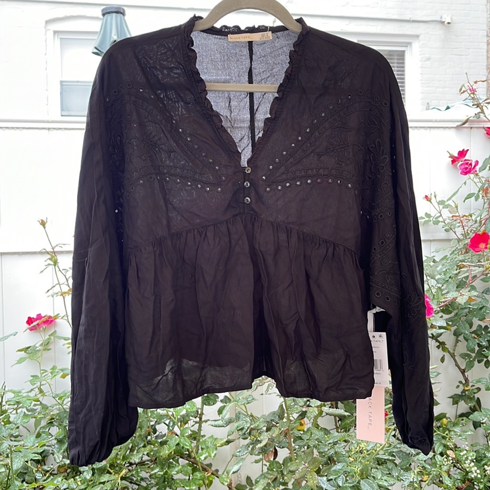 Black Tape_ Women’s Embroidered V-Neck Top